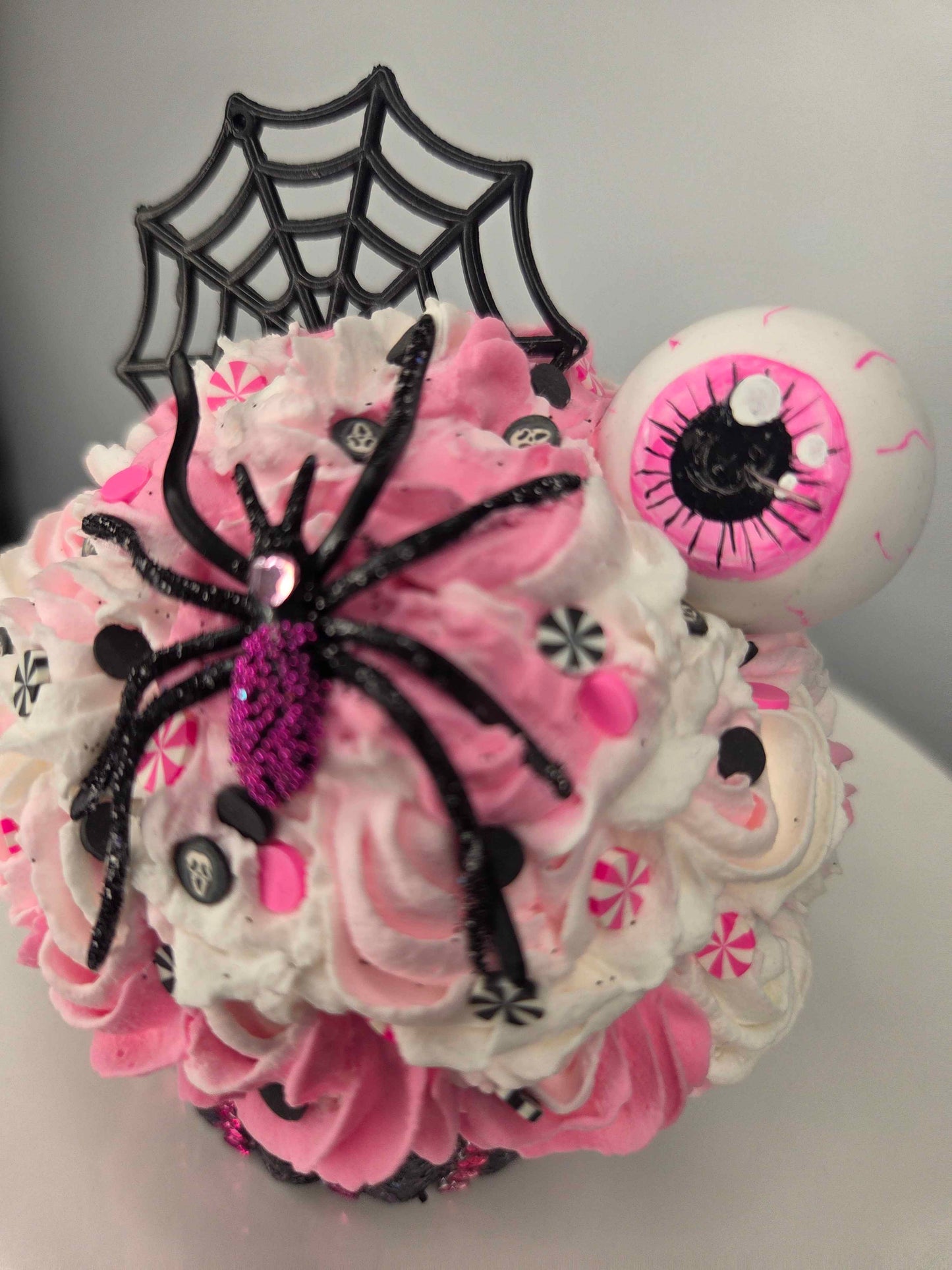 Fake Spooky Cupcakes, Spooky & Whimsical Decor, Fake Bakes
